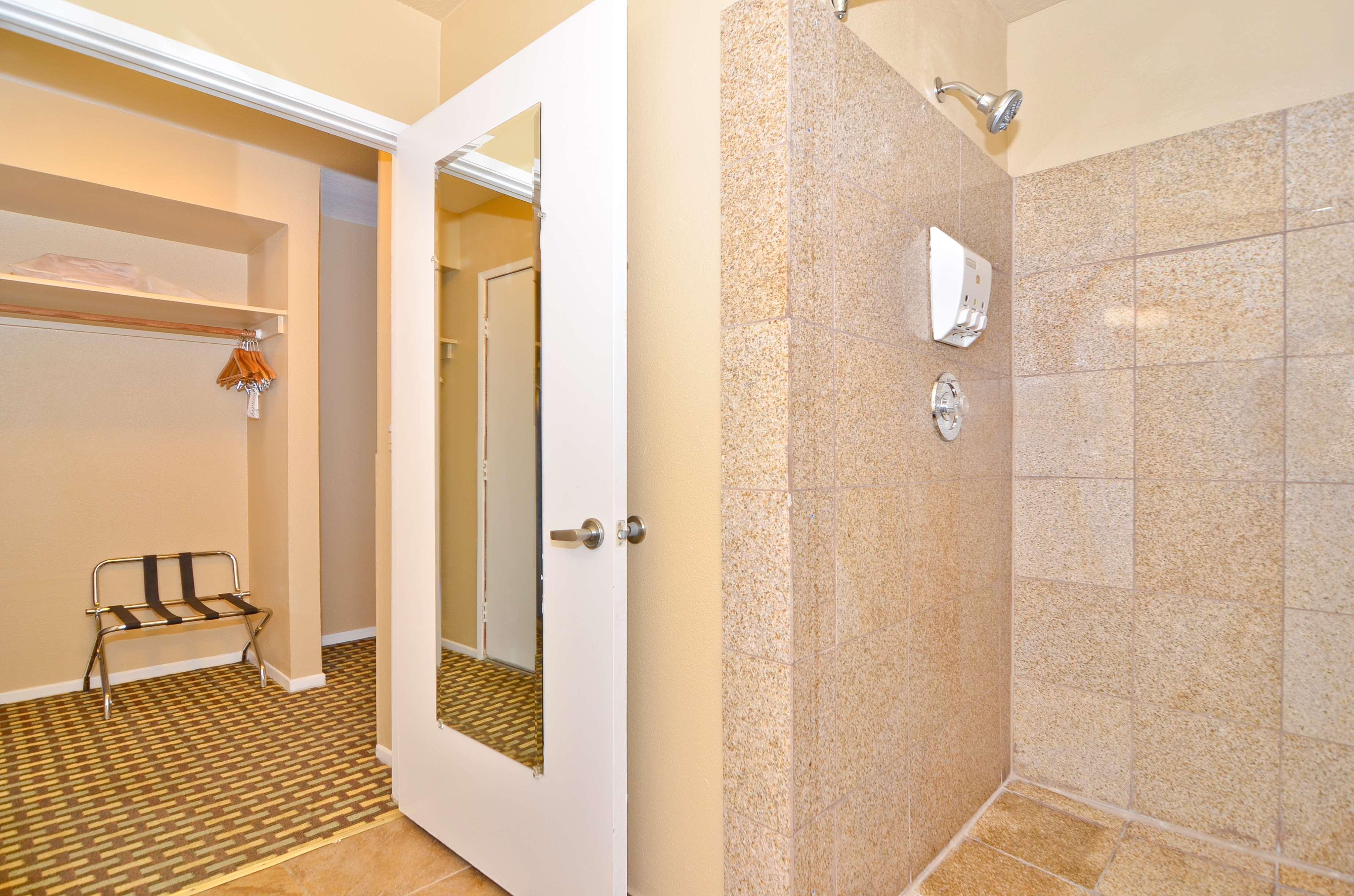 Best Western Kettleman City Inn & Suites Экстерьер фото