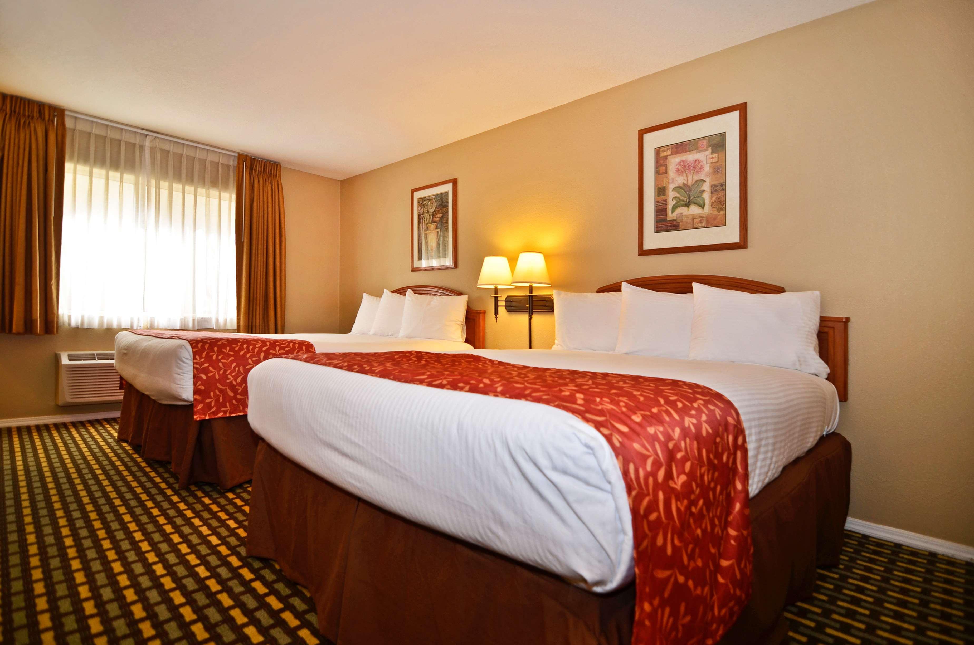 Best Western Kettleman City Inn & Suites Экстерьер фото