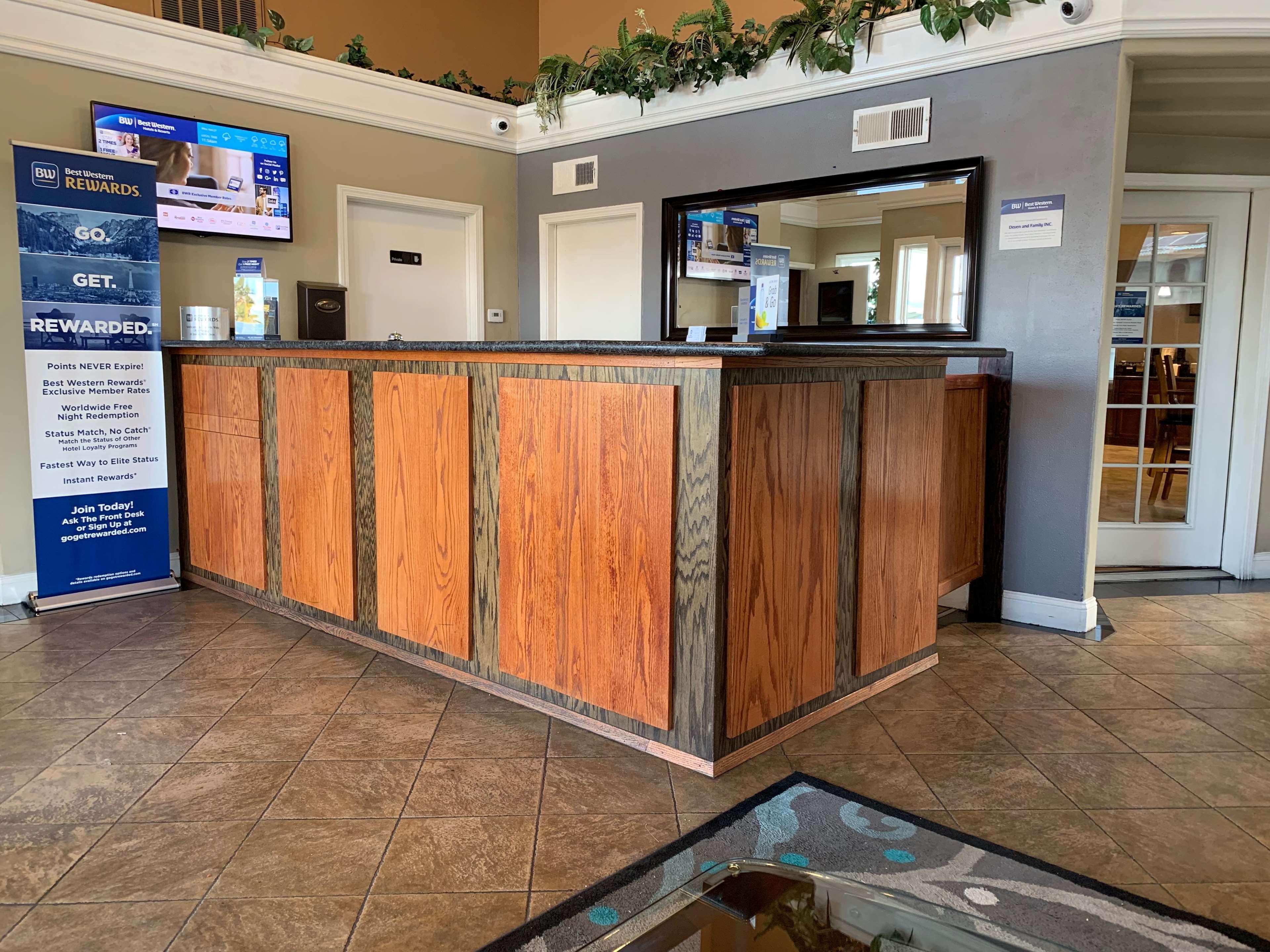 Best Western Kettleman City Inn & Suites Экстерьер фото