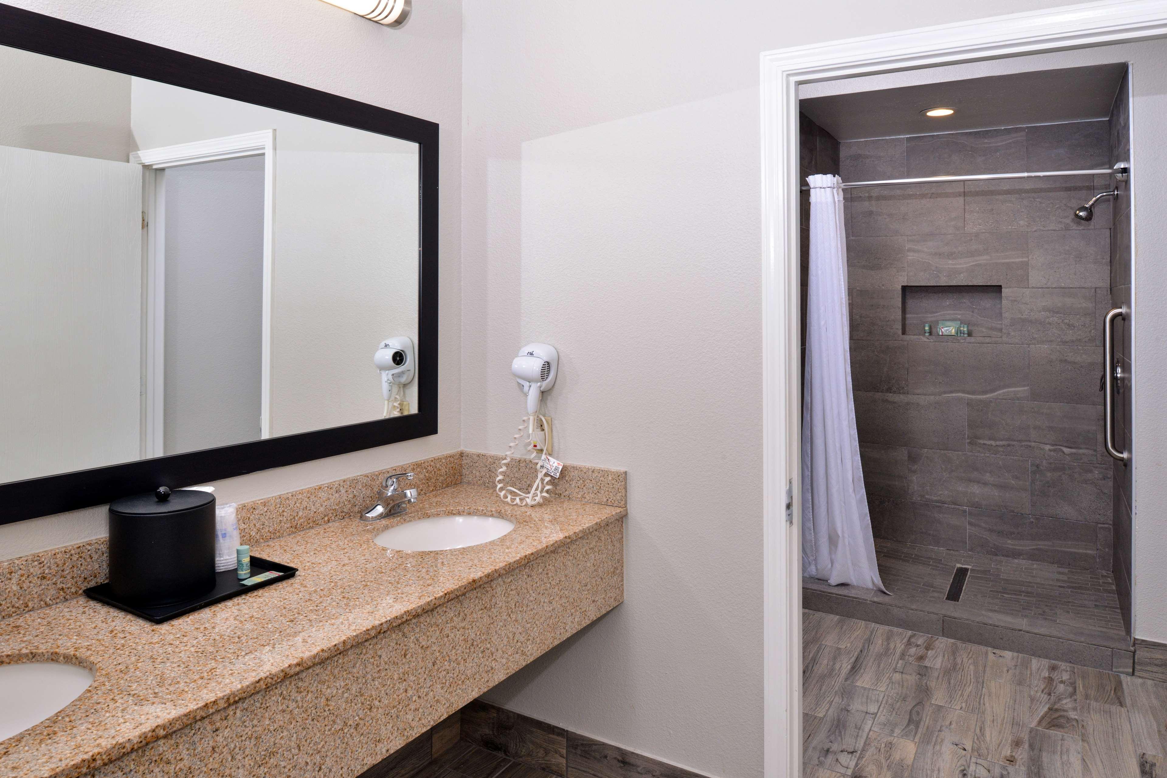 Best Western Kettleman City Inn & Suites Экстерьер фото