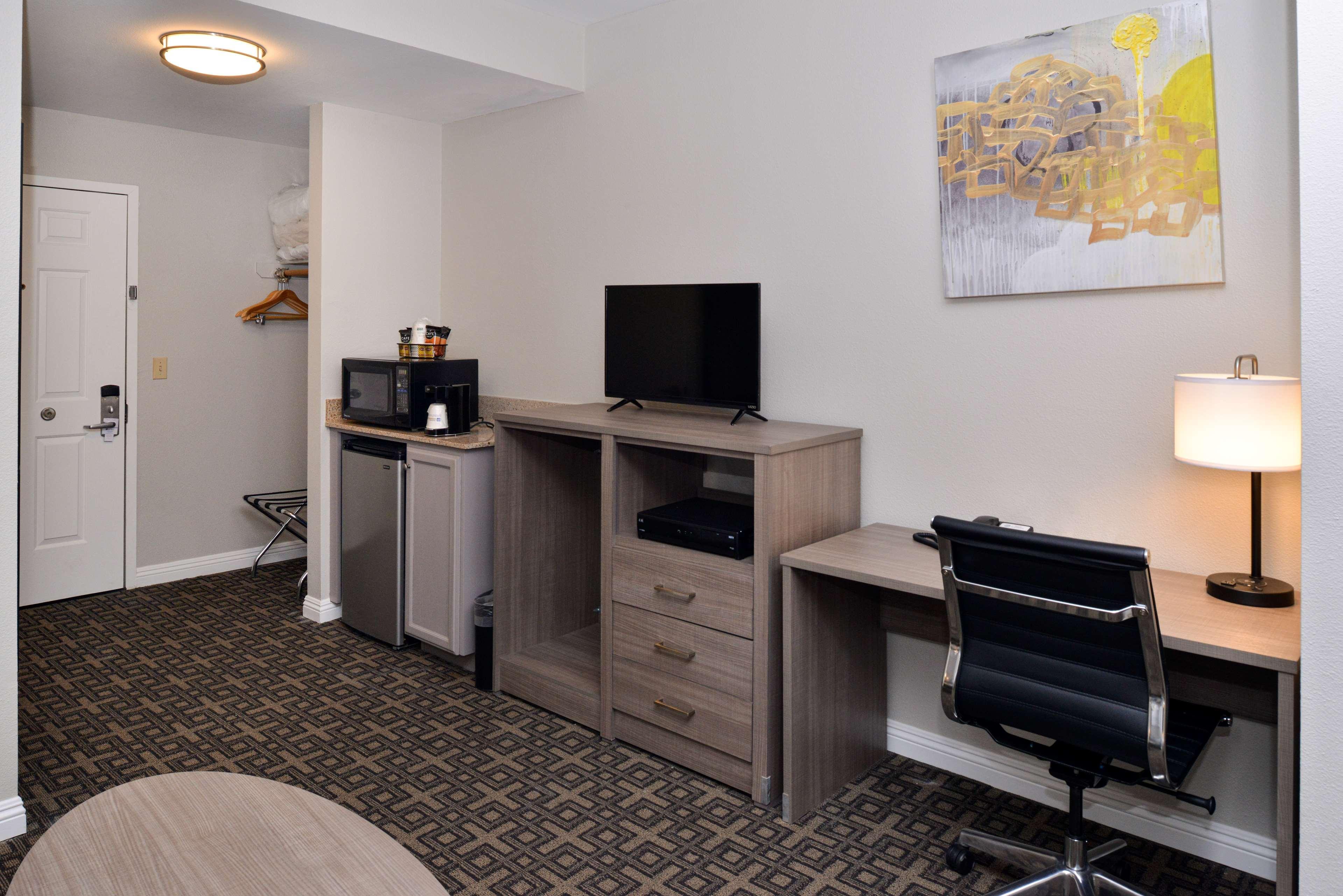 Best Western Kettleman City Inn & Suites Экстерьер фото