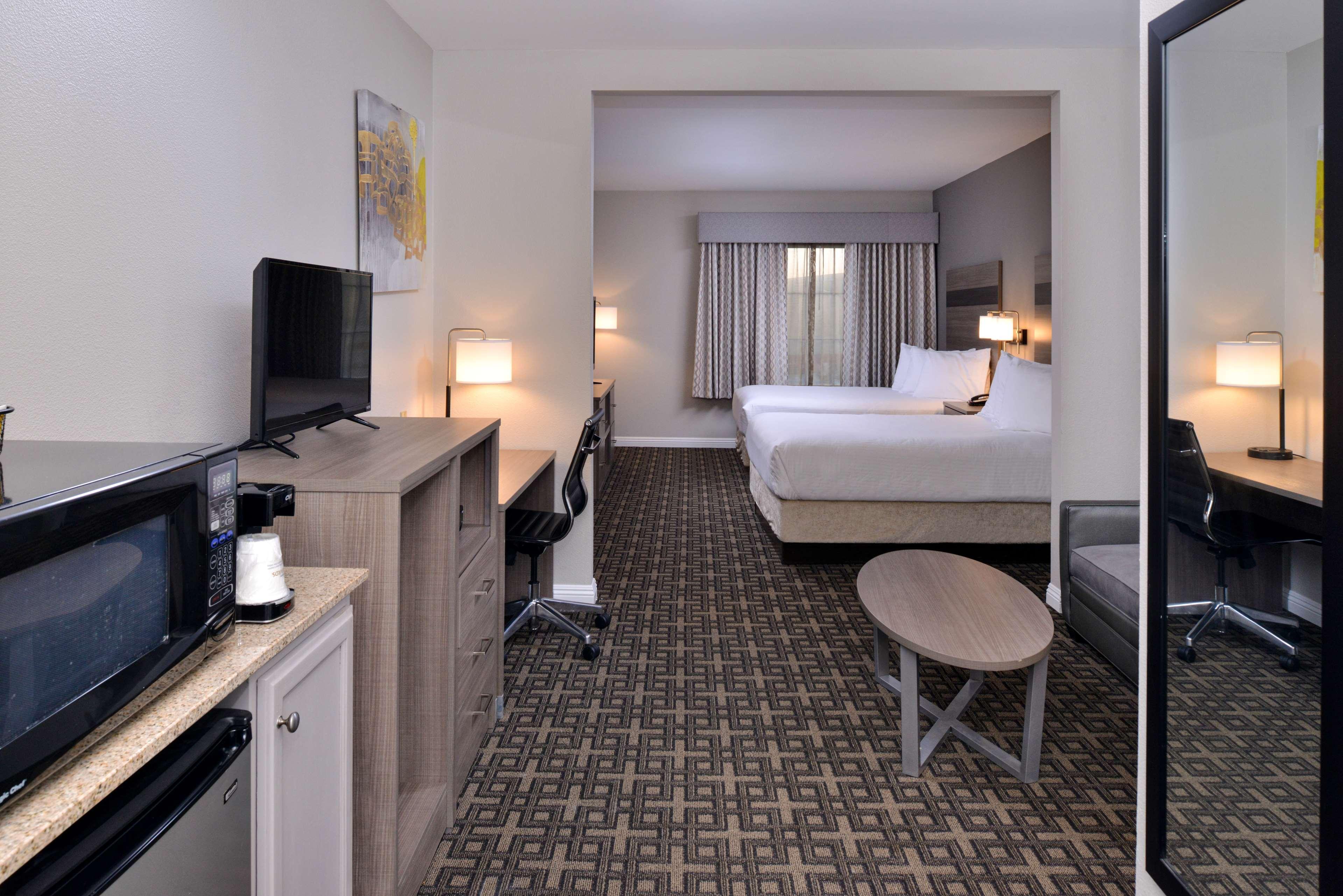Best Western Kettleman City Inn & Suites Экстерьер фото
